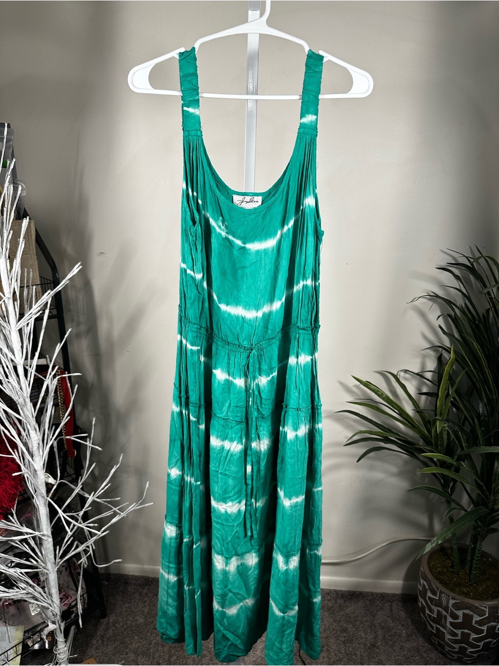N170. J. Gee- Green Tie-Dye Maxi Dress